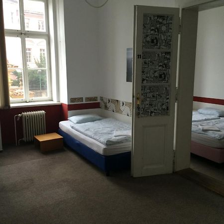 Charles Square Hostel プラハ 部屋 写真