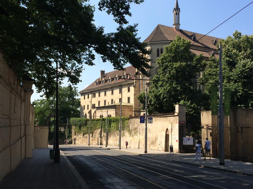Charles Square Hostel プラハ エクステリア 写真
