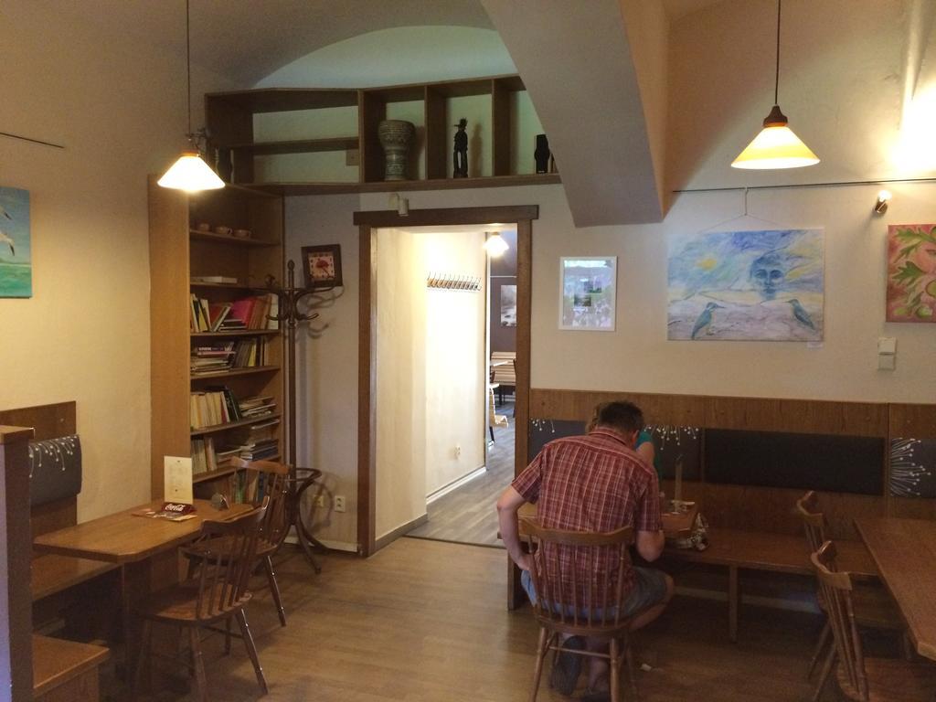 Charles Square Hostel プラハ エクステリア 写真